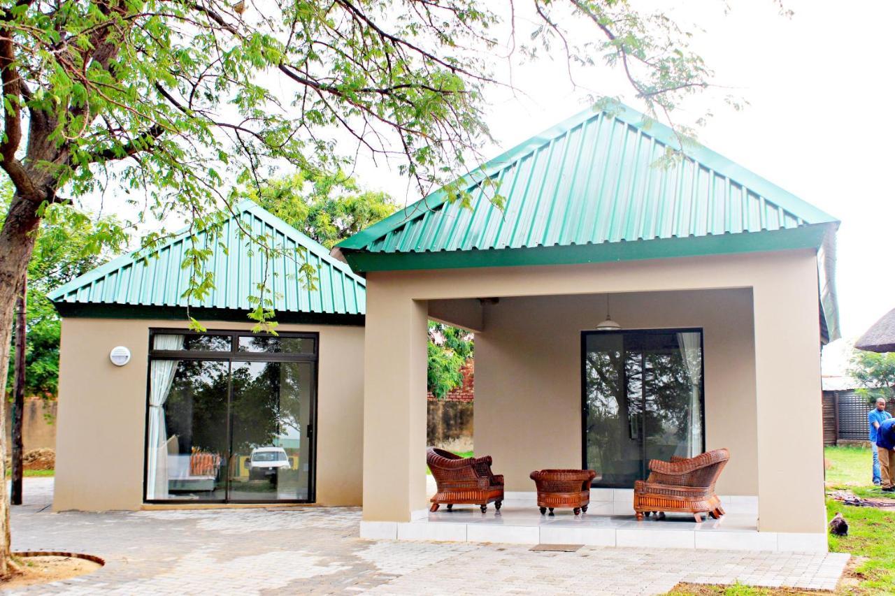 Zoe Bush Lodge Pretoria-Noord Eksteriør bilde